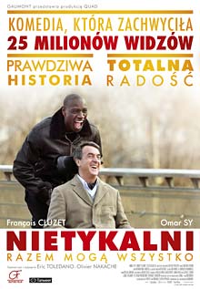 Nietykalni, Intouchables, Olivier Nakache, Eric Toldeano, Audrey Fleurot, François Cluzet, Omar Sy, Alba Gaia Kraghede Bellugi, komedia, Senegalczyk, rekord, popularność, efekty, publiczność, milioner, czarnoskóry, wypadek, inwalida, sparaliżowany, kaleka, kryzys, odwaga, pamiątka, fakty, rasizm, Chata wuja Toma, temperament, cnota, parolotnia, haust, pałac, wyrafinowany, niesforny, tradycja, kultura, metody, harmonia, emigranci, hipokryzja, konserwatyzm, szansa, film, kino, the movie, duet, ład, reguły, szansa, Francja, zaufanie, metafora, totumfacki, impertynencje, bezczelny, przybysz, emfaza